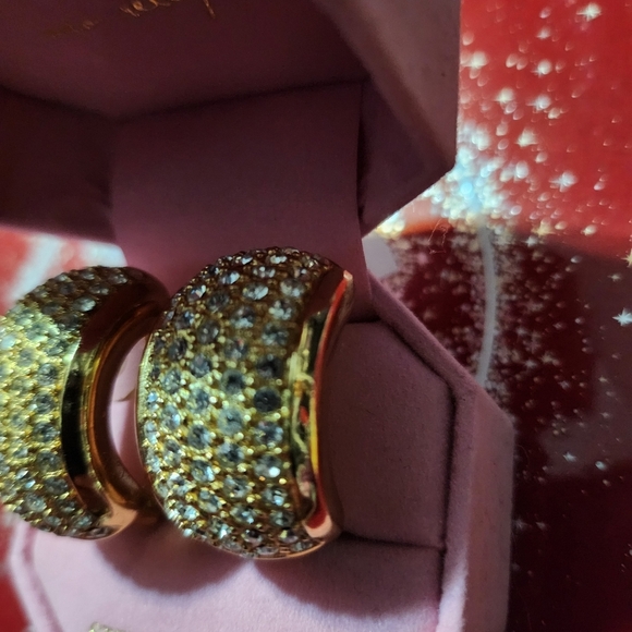 Christian Dior Vintage Signed Clip-on earrings - Picture 7 of 12